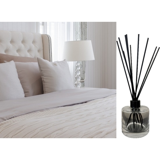 Crisp Linen - Reed Diffuser