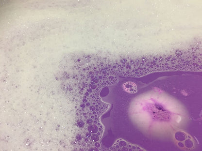 Love Spell - Bubble Bath Bomb (150g)