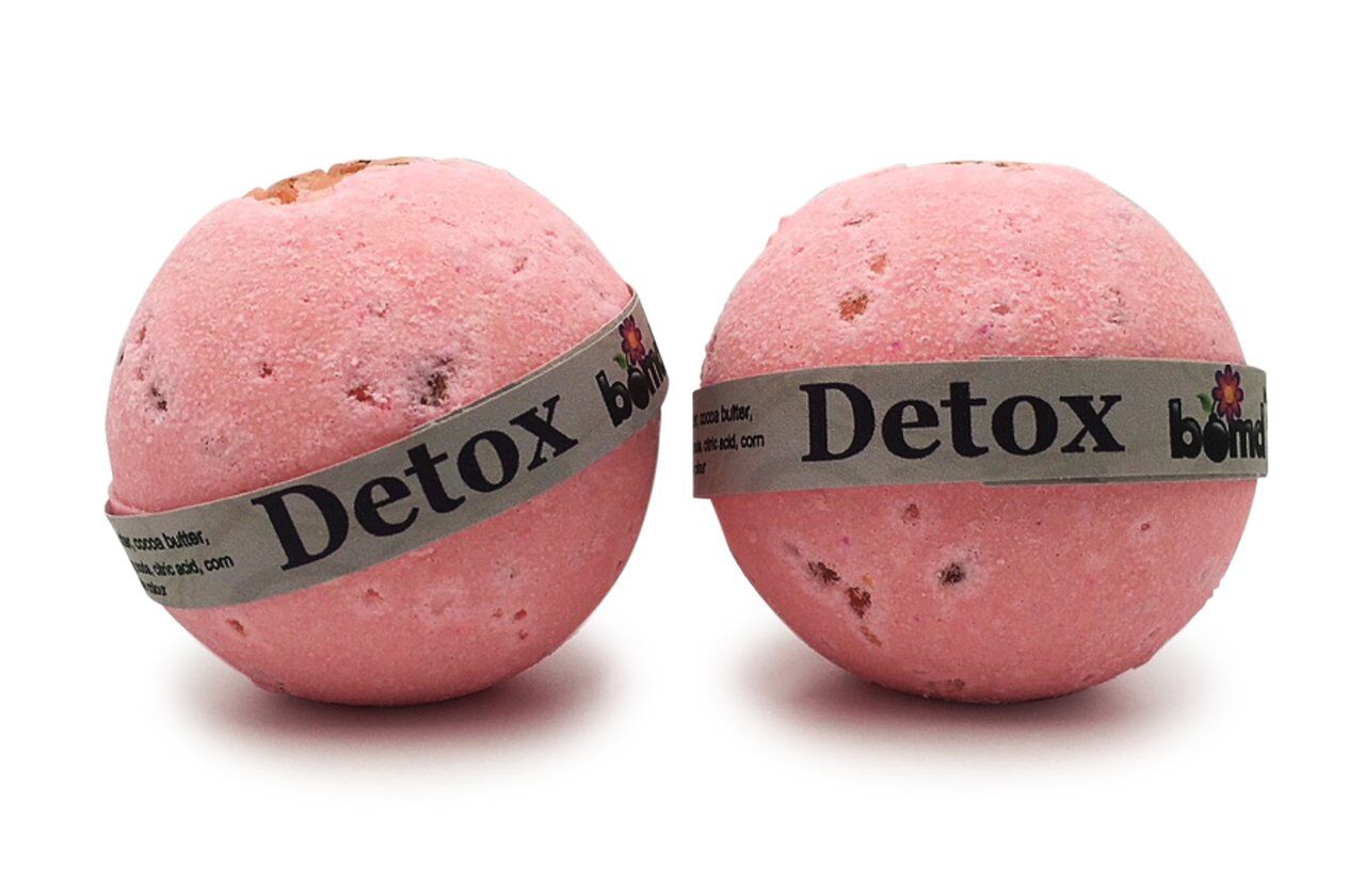 Detox - Pink Himalayan Rock Salt Bath Bomb (150g)