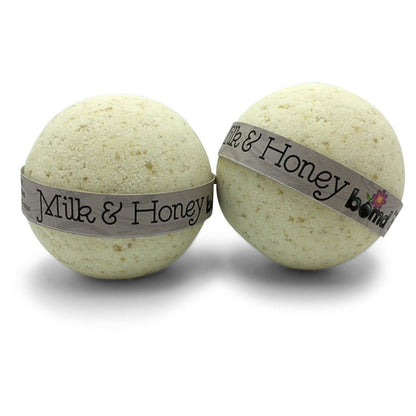 Oatmeal Milk & Honey - Moisturising Bath Bomb (135g)
