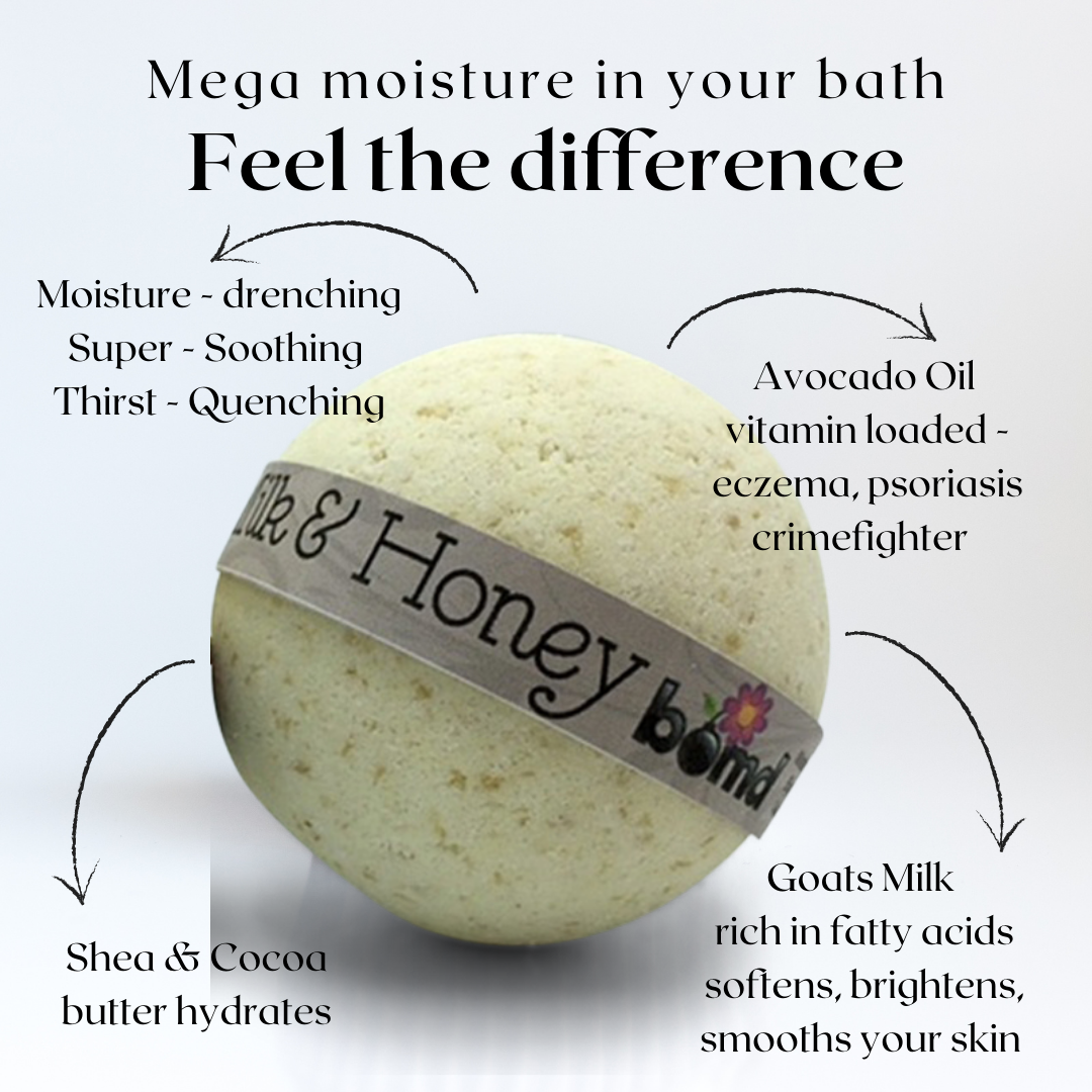 Oatmeal Milk & Honey - Moisturising Bath Bomb (135g)